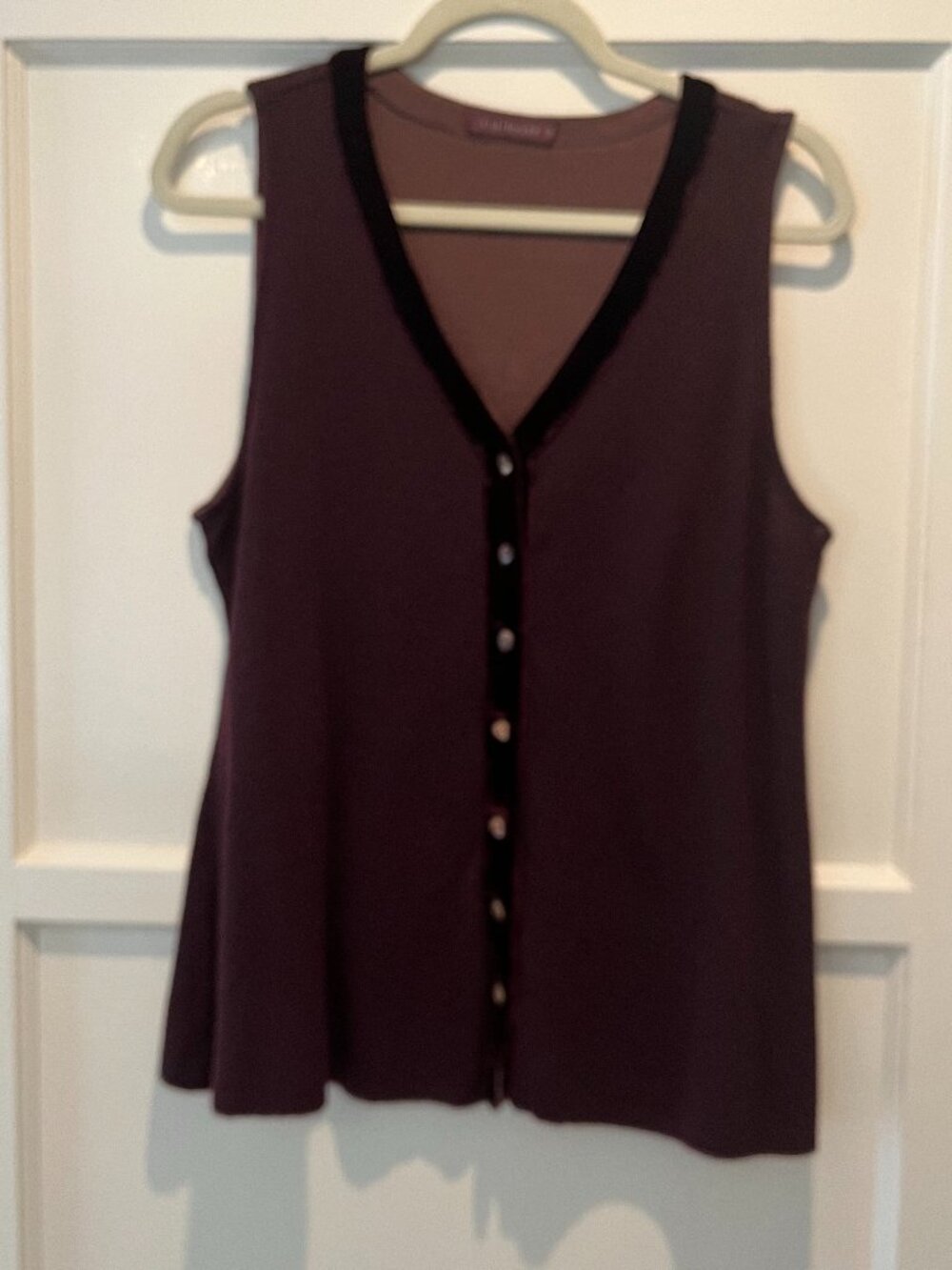 Cut-Loose Sleeveless V-Neck Button-down Top, Burgundy with Velvet Trim - Size M